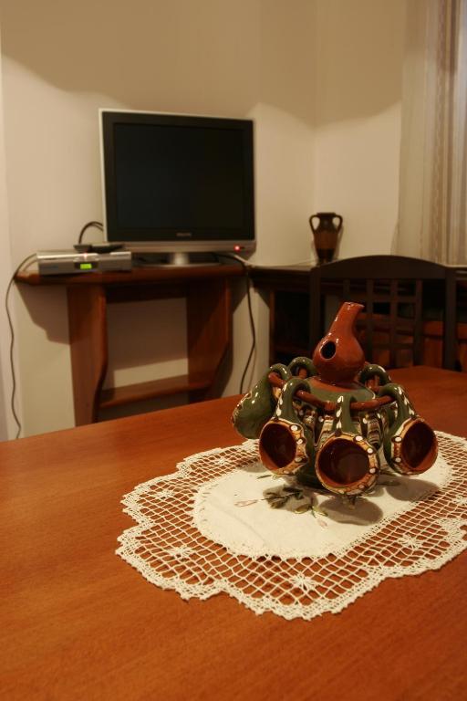 Family Hotel Dinchova Kushta Rozhen Habitación foto